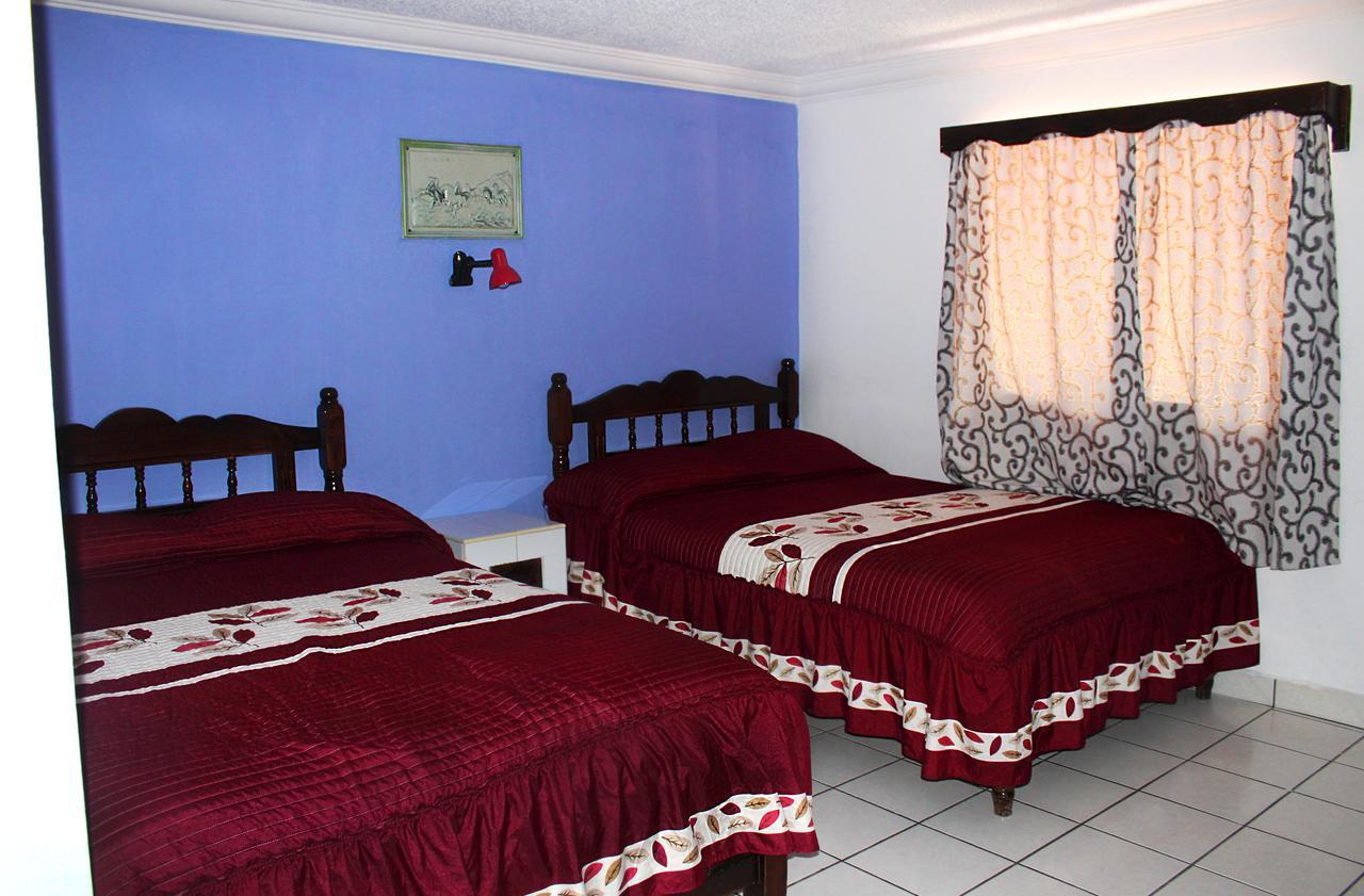 קריל Hotel Sierra Azul מראה חיצוני תמונה